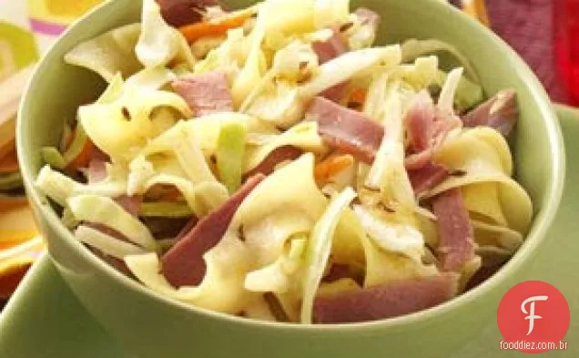 Salada de Macarrão Reuben