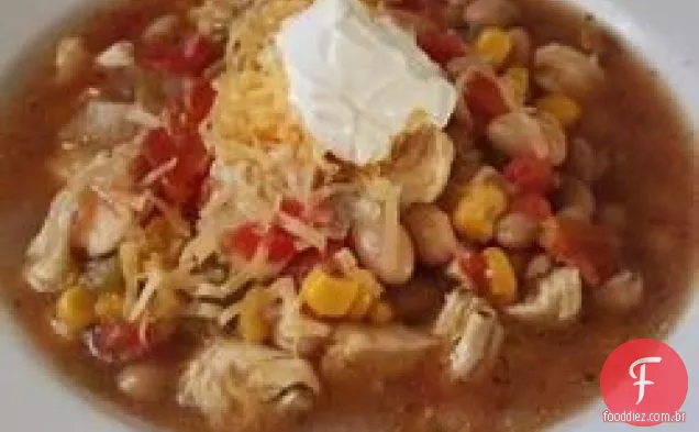 Frango com Feijão Branco e Chili