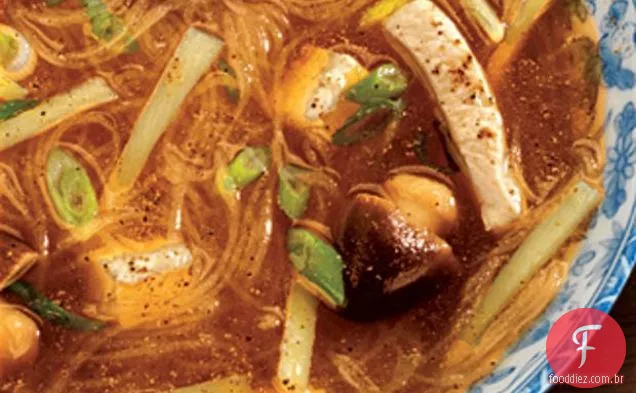 Sopa Quente E Azeda
