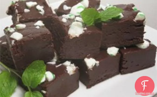 Fudge de chocolate amargo com menta