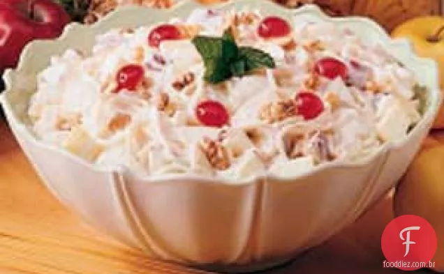 Salada de frutas com espaguete