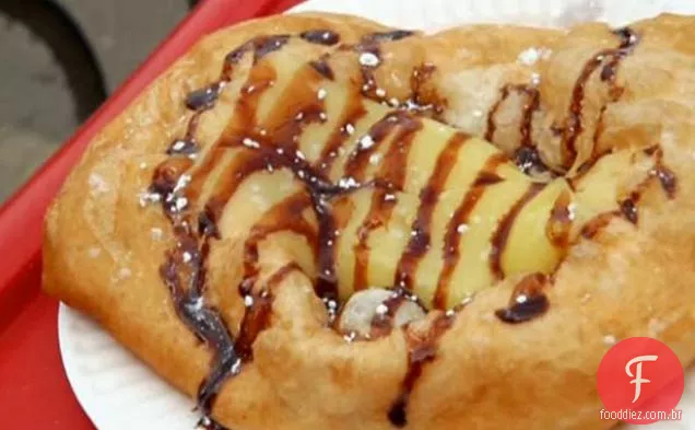 Massa frita com creme de Boston