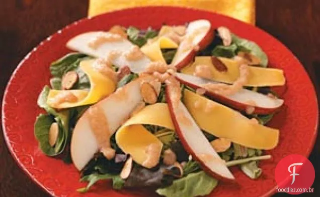 Saladas de Colheita com Vinagrete de Pera