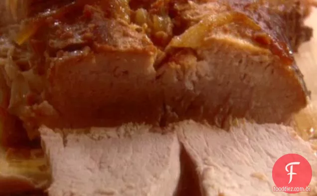Carne de porco agridoce cozida lentamente