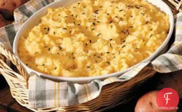 Folhado de batata com queijo