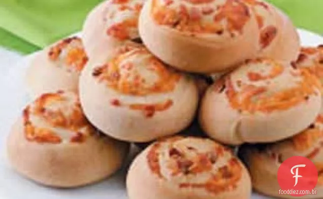Rolinhos de Pinwheel com Bacon e Queijo
