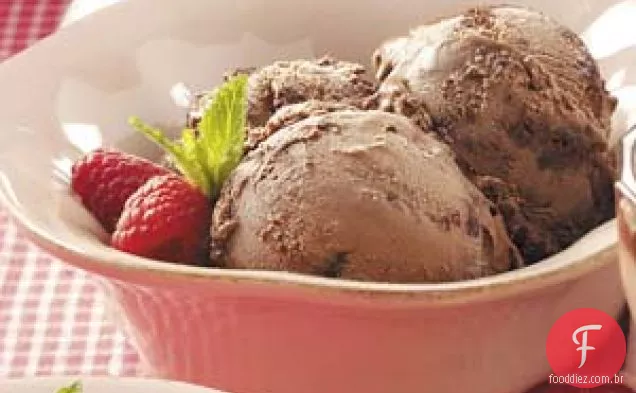 Sorvete de pedaços de brownie