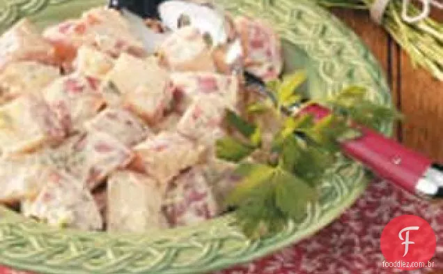 Salada de batata com baixo teor de gordura e sabor picante