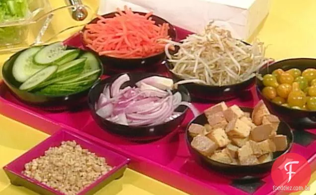 Thai-Vietnamese Salad Bar Supremo