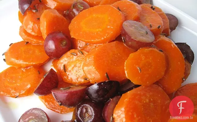 Cenouras Com Cominho E Uvas