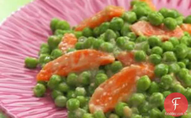 Miso-Glazed Peas & cenouras