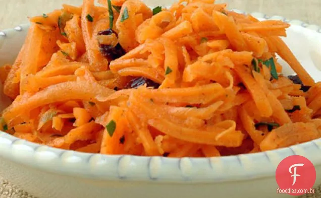Cenouras raladas com molho de cominho-Laranja