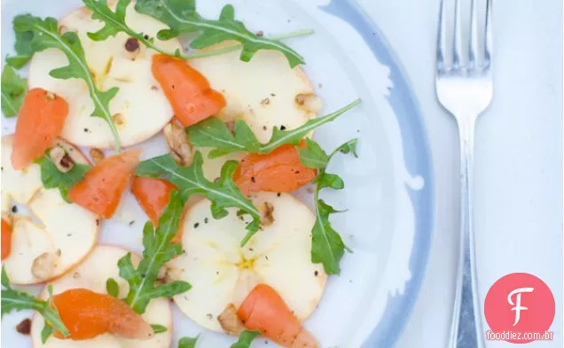 Salada De Cenoura E Maçã Para Bebês
