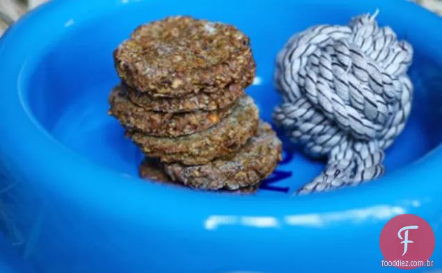Fígado De Frango Sutton Hoo, Cenoura E Biscoitos Oaty