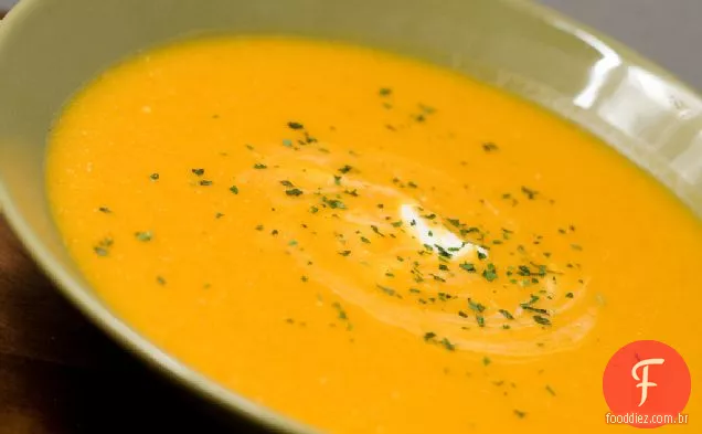 Sopa De Gengibre De Cenoura Com Receita De Anis Estrelado