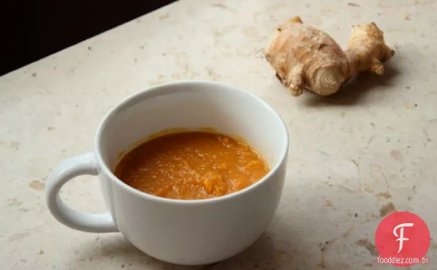Sopa De Gengibre De Cenoura Simples
