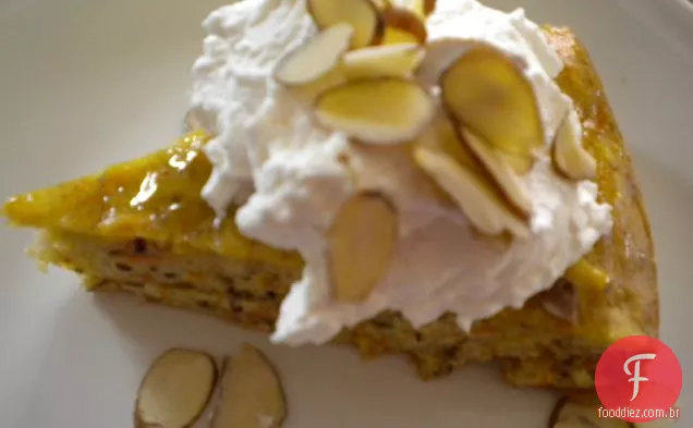 Bolo De Amêndoa De Cenoura