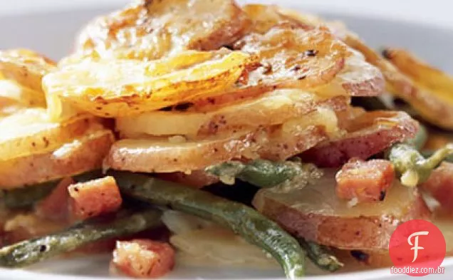 Gratinado de batata com cenouras e Asiago