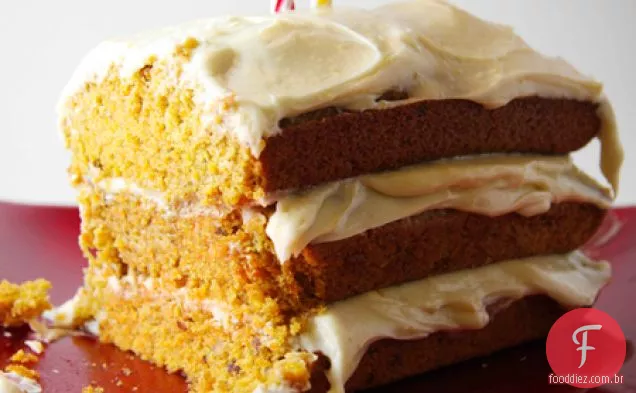 Bolo De Cenoura Em Camadas