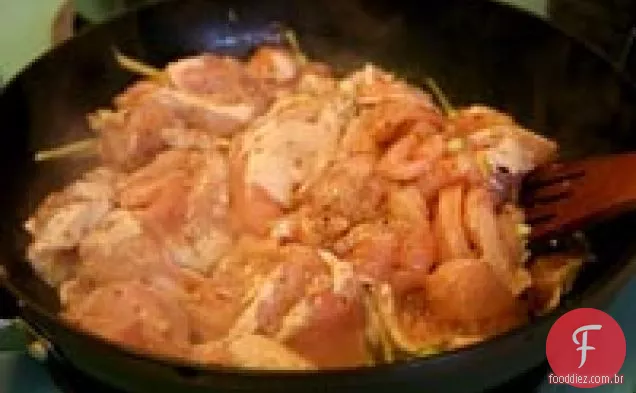 Frango Gengibre Com Amêndoas