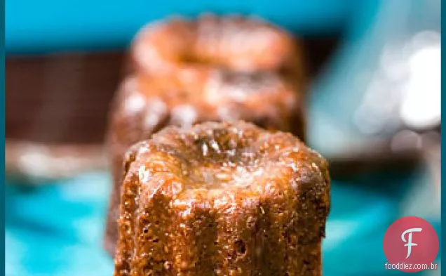 Chocolate, Gengibre E Cardamomo Cannelés