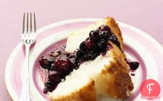 Compota De Baga De Gengibre Com Bolo De Comida De Anjo
