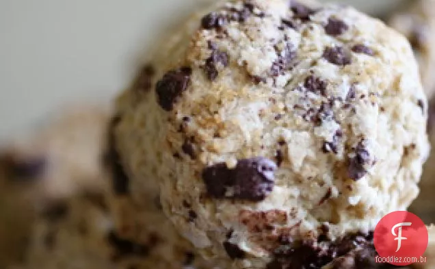 Ginger Chocolate Chunk Scones