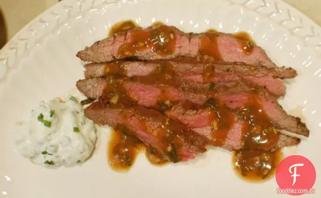 Bife De Saia Grelhada Com Molho De Rábano