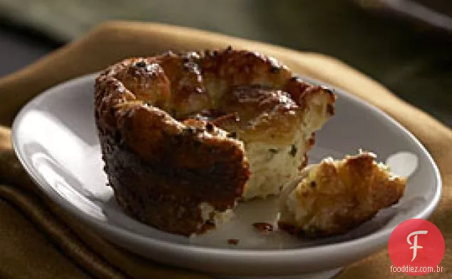 Pudins De Pão De Rábano Salgados Individuais