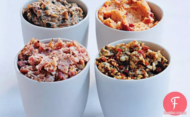 Cheddar, pimenta vermelha e rábano espalhados