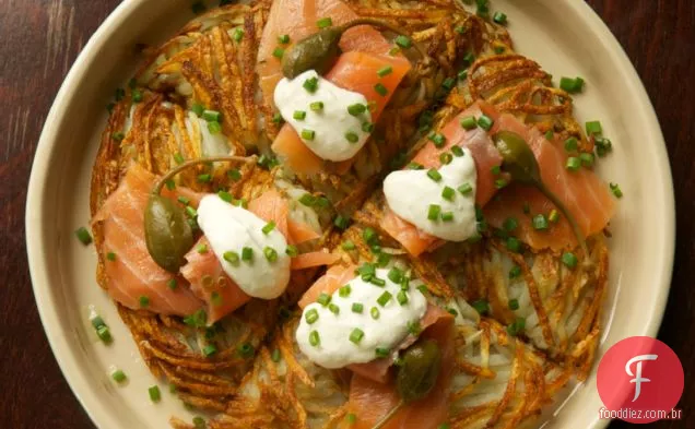 Rosti Com Gravlax, Bagas De Alcaparras E Creme De Cavalo