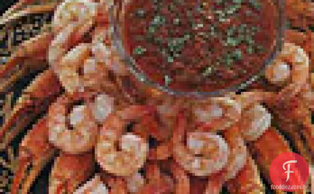 Camarão e caranguejo com salsa Cocktail