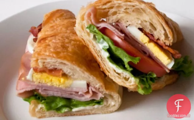 Sanduíche Salada Cobb