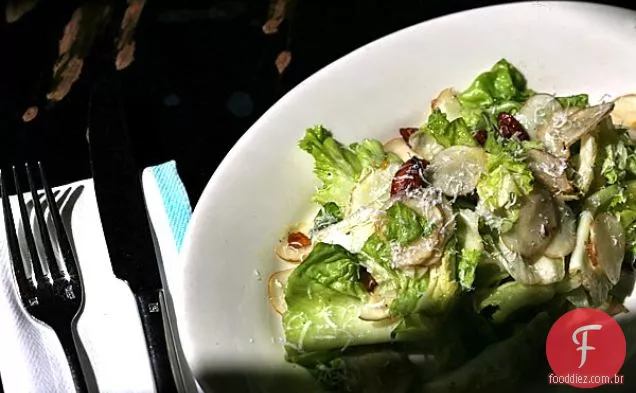 Salada Escarole E Sunchoke Com Limão Preservado E Almo Defumado