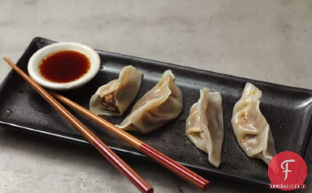 Frango Shui Jiao (bolinhos de frango cozidos)