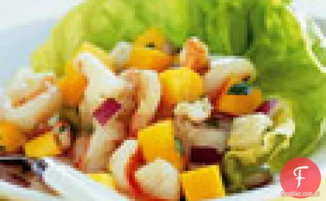 Salada de camarão, manga e Jícama com vinagrete de abacaxi