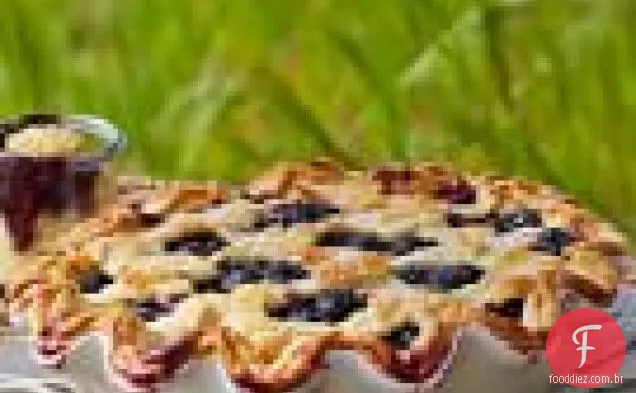 Torta De Cereja Com Treliça