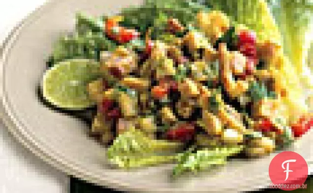 Salada Picada De Peru Com Molho Picante De Abacate