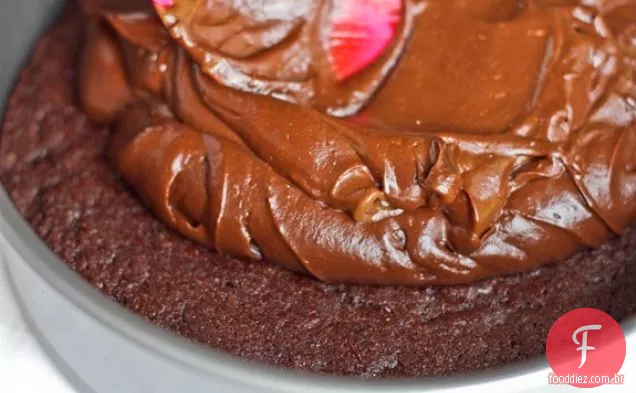 Bolo De Chocolate Duplo Gelado