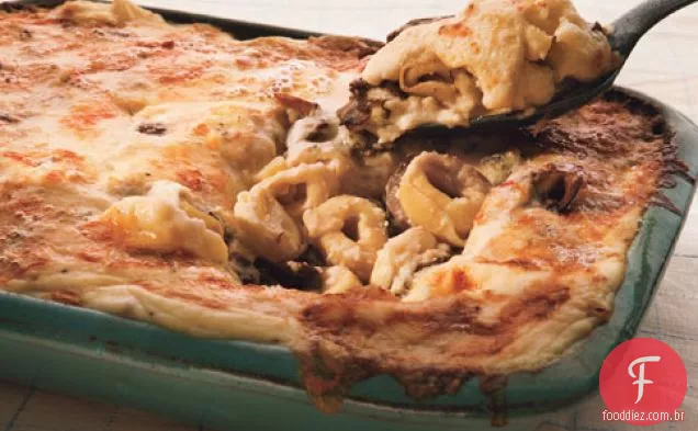 Tortellini Gratinata com cogumelos e pastinaga