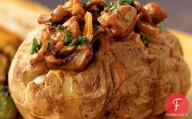 Batatas Com Tampo De Paprikash De Frango