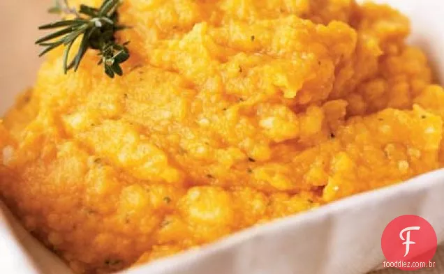 Abóbora e purê de batata com tomilho