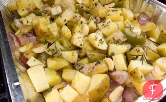 Batatas Grelhadas Com Alho E Ervas