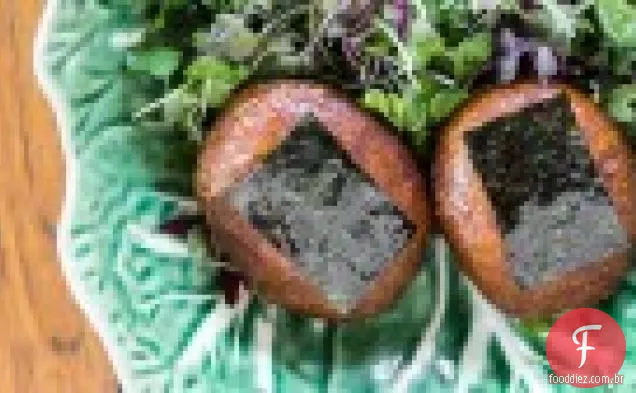 Bolos De Batata Com Esmalte De Soja Doce