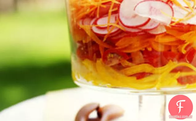 Salada De Verão Em Camadas