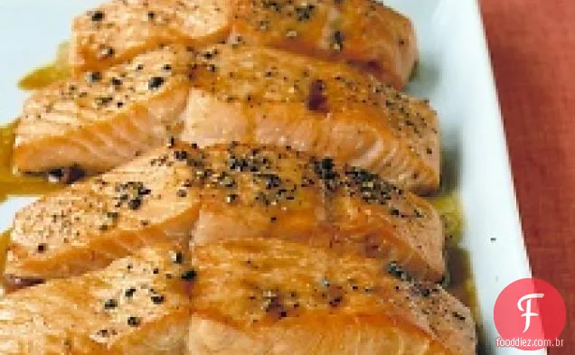 Salmão vitrificado com soja