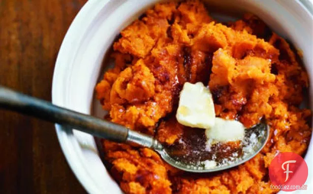 Purê de batata doce com bordo