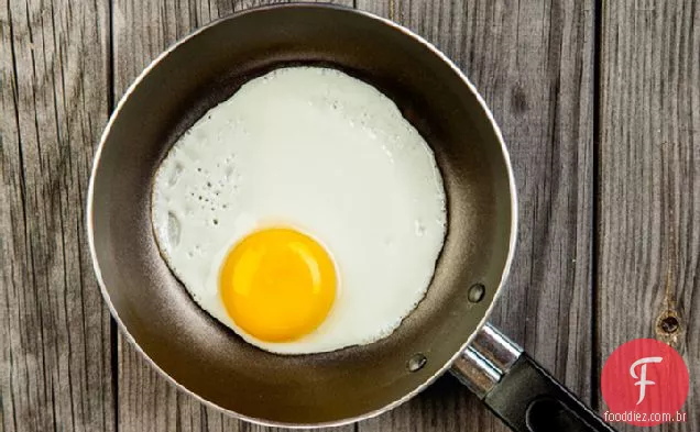 Hash de batata doce sem glúten com ovos