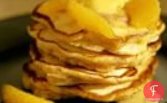 Panquecas de batata doce com manteiga de laranja e mel