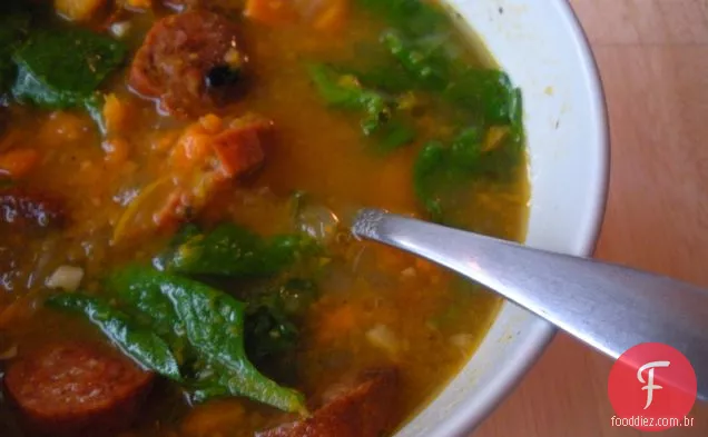 Sopa De Batata Doce, Espinafre E Chouriço